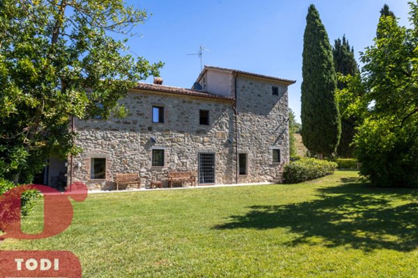 casale in vendita a Todi
