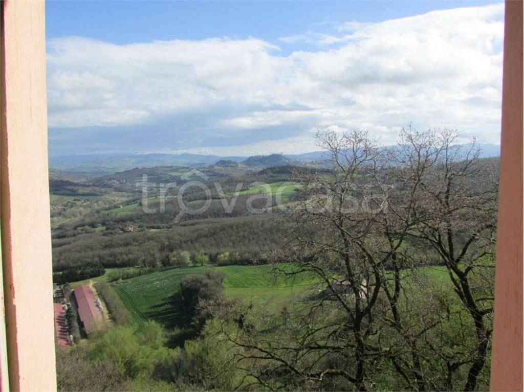 casa indipendente in vendita a Todi in zona Asproli
