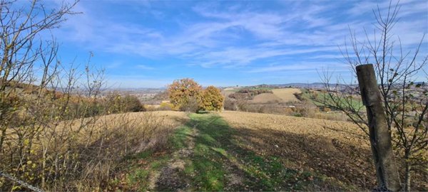 casa indipendente in vendita a Todi