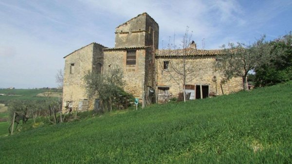casa indipendente in vendita a Todi