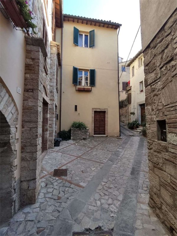 appartamento in vendita a Todi