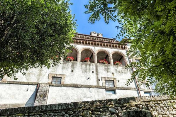casa indipendente in vendita a Todi in zona Rosceto