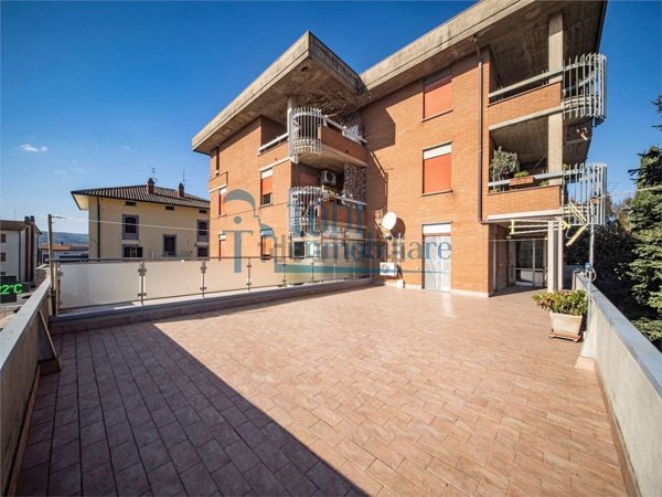 appartamento in vendita a Todi in zona Pantalla