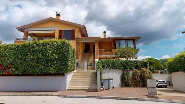 appartamento in vendita a Todi