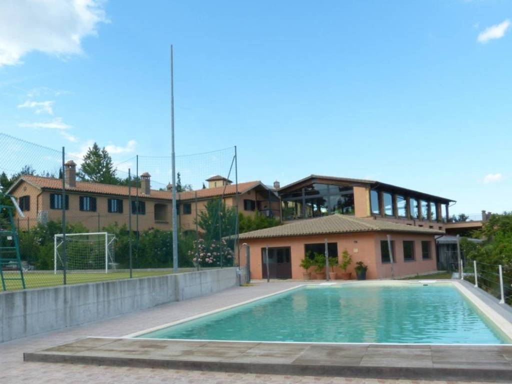 appartamento in vendita a Todi in zona Quadro