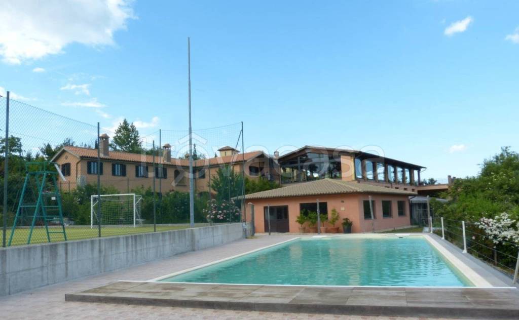 appartamento in vendita a Todi in zona Quadro
