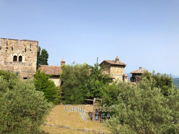 casa indipendente in vendita a Todi