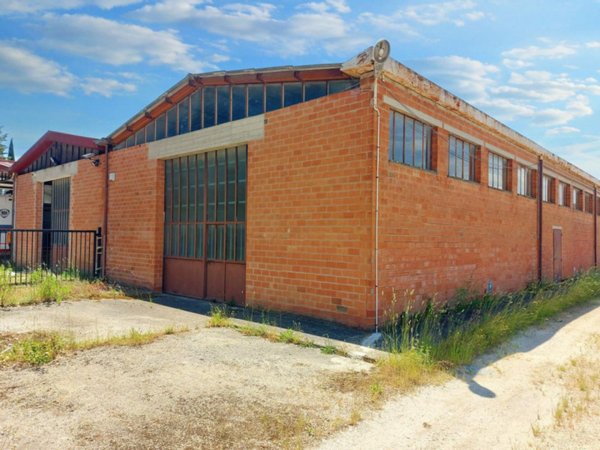 ufficio in vendita a Todi