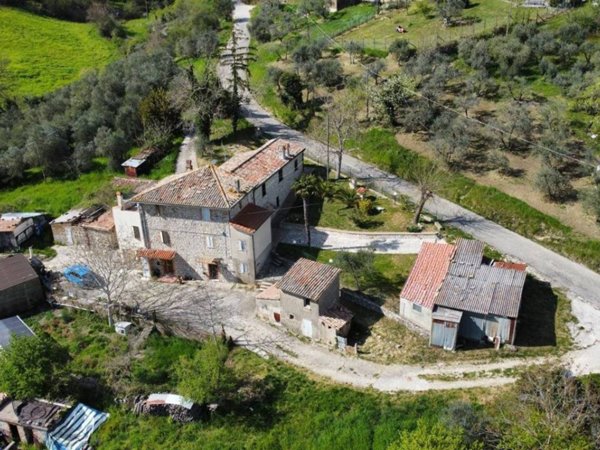 appartamento in vendita a Todi in zona Camerata