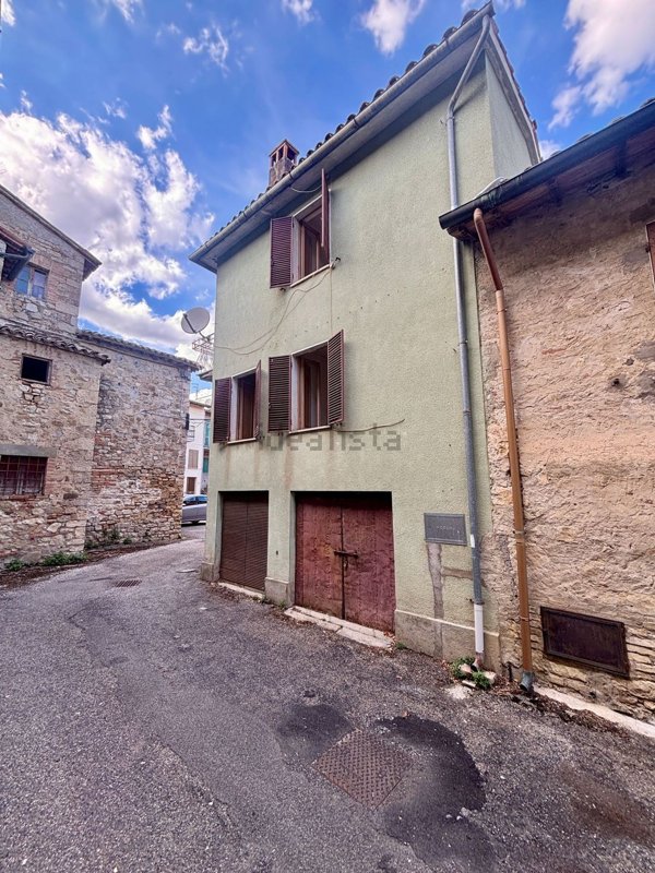 appartamento in vendita a Todi in zona Pian di San Martino