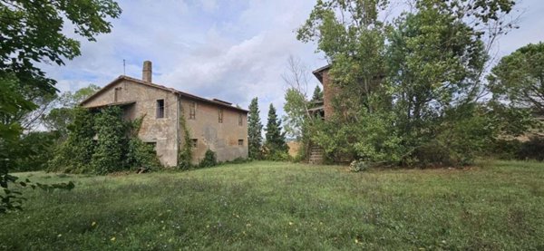 casale in vendita a Todi