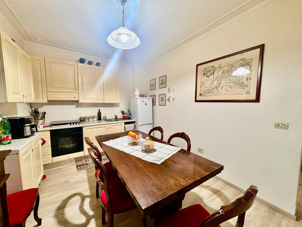 casa indipendente in vendita a Todi