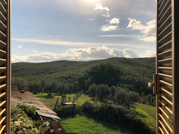 casa indipendente in vendita a Todi in zona Quadro