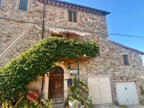 appartamento in vendita a Todi in zona Pian di San Martino