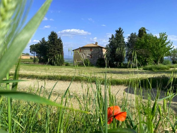 casa indipendente in vendita a Todi