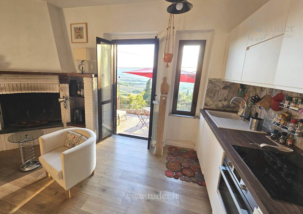 casa indipendente in vendita a Todi in zona Cacciano