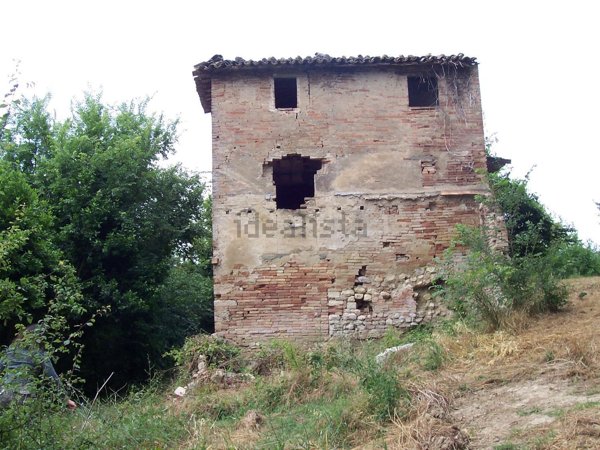 casale in vendita a Todi in zona Chioano