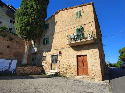 casa indipendente in vendita a Todi in zona Pantalla