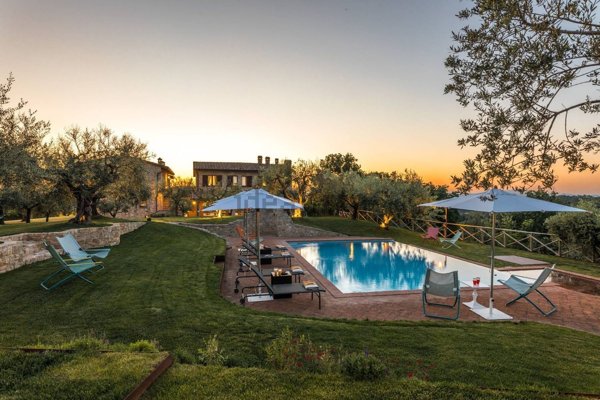 casale in vendita a Todi