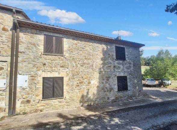 appartamento in vendita a Todi in zona Casemasce