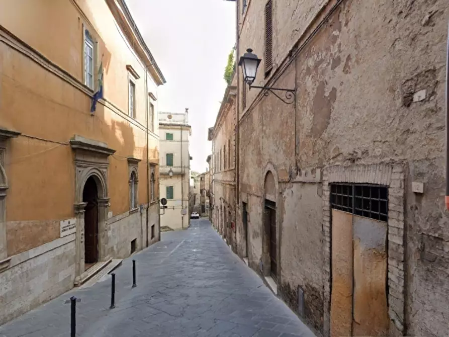negozio in vendita a Todi