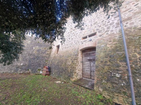 casa indipendente in vendita a Todi