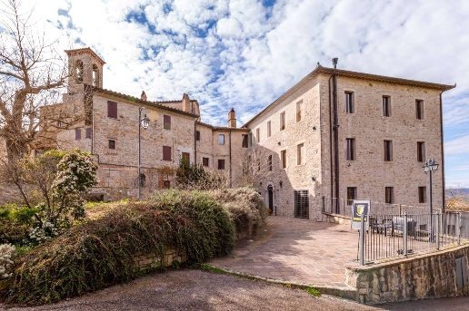 appartamento in vendita a Todi in zona Izzalini