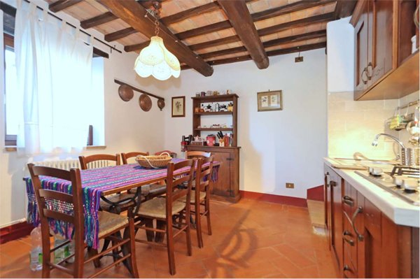 casa indipendente in vendita a Todi in zona Asproli