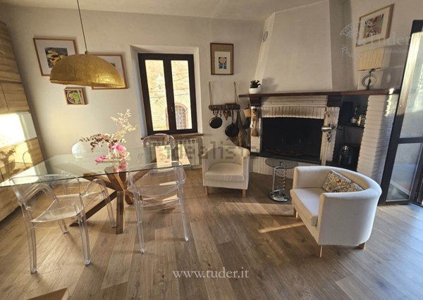 appartamento in vendita a Todi