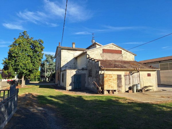 casa indipendente in vendita a Todi in zona Canonica