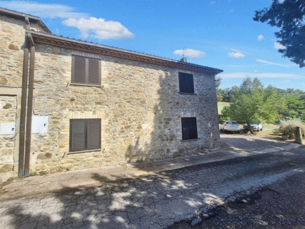 appartamento in vendita a Todi in zona Casemasce