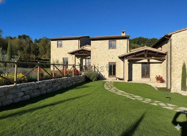 esavano in vendita a Todi