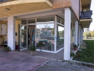 negozio in vendita a Todi in zona Pantalla
