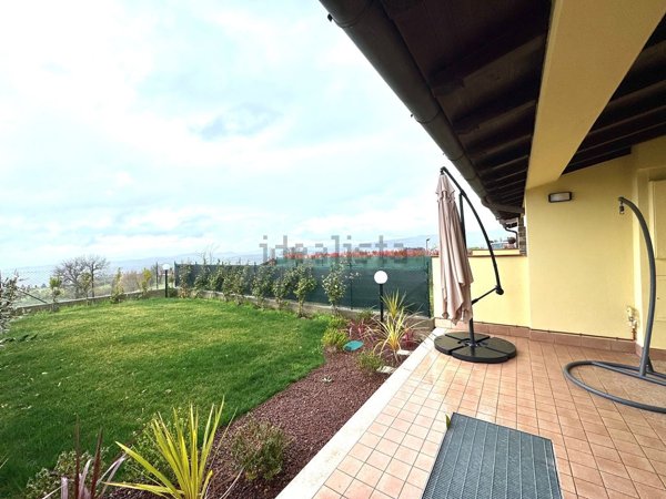 casa indipendente in vendita a Todi