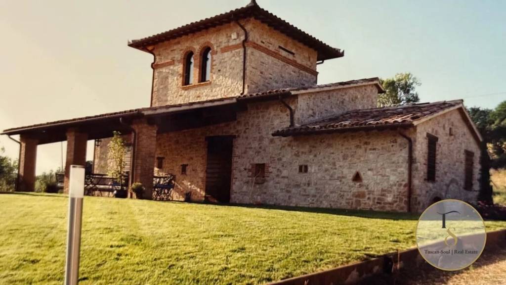 casa indipendente in vendita a Todi