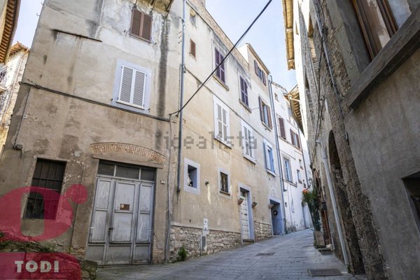 appartamento in vendita a Todi