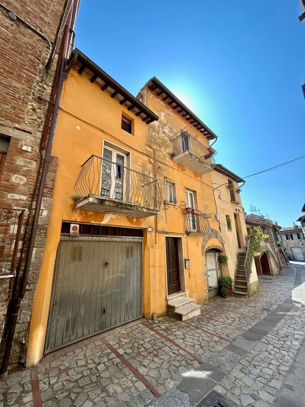 appartamento in vendita a Todi
