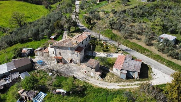 appartamento in vendita a Todi in zona Camerata