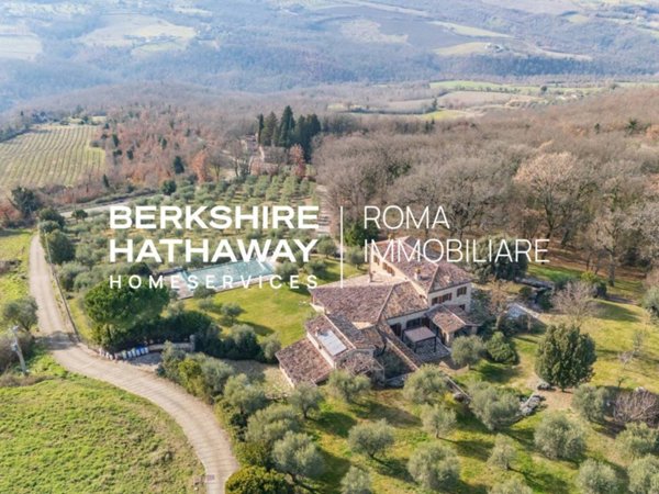 casa indipendente in vendita a Todi