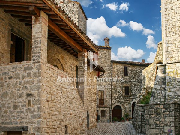 villa in vendita a Todi in zona Izzalini