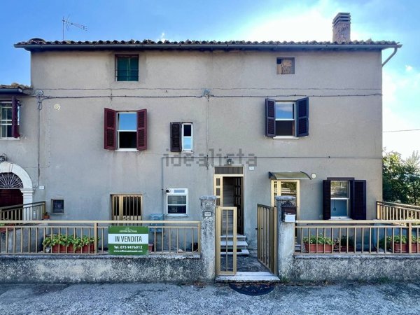 appartamento in vendita a Todi