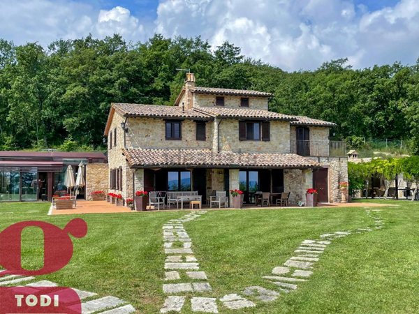 casale in vendita a Todi
