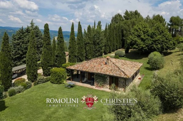 casa indipendente in vendita a Todi