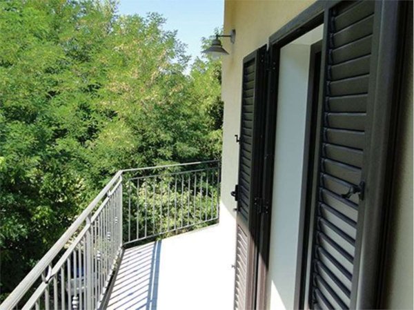 casa semindipendente in vendita a Todi