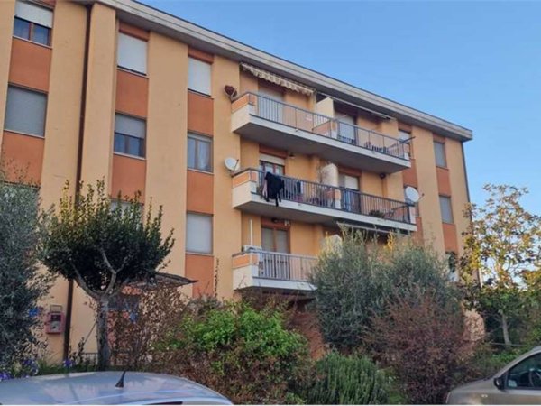 appartamento in vendita a Todi in zona Pantalla