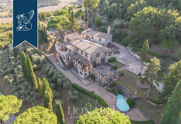 casa indipendente in vendita a Todi