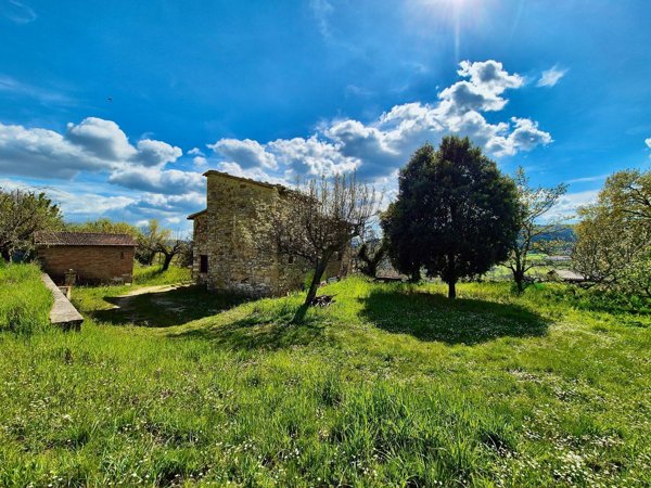 casale in vendita a Todi