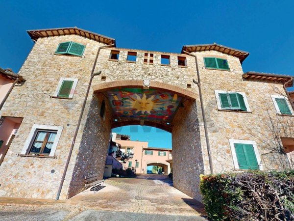 appartamento in vendita a Todi in zona Camerata
