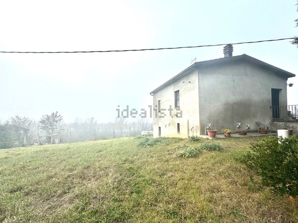 casa indipendente in vendita a Todi