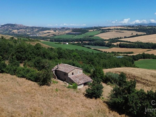 casa indipendente in vendita a Todi